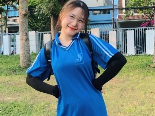 Mong Duong Super Sexy